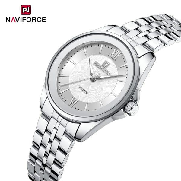 ساعت مچی زنانه نیوی فورس NAVIFORCE NF5067 کالا اورجینال شرکتی بند استیل ضد حساسیت شیشه معدنی مقاوم در برابر آب (3ATM) قطر صفحه : 36 میلی متر وزن ساعت :68 گرم طراحی کم ضخامت دارای رنگبندی جذاب به همراه جعبه نیوی فورس و دفترچه راهنما یک سال گارانتی موتور