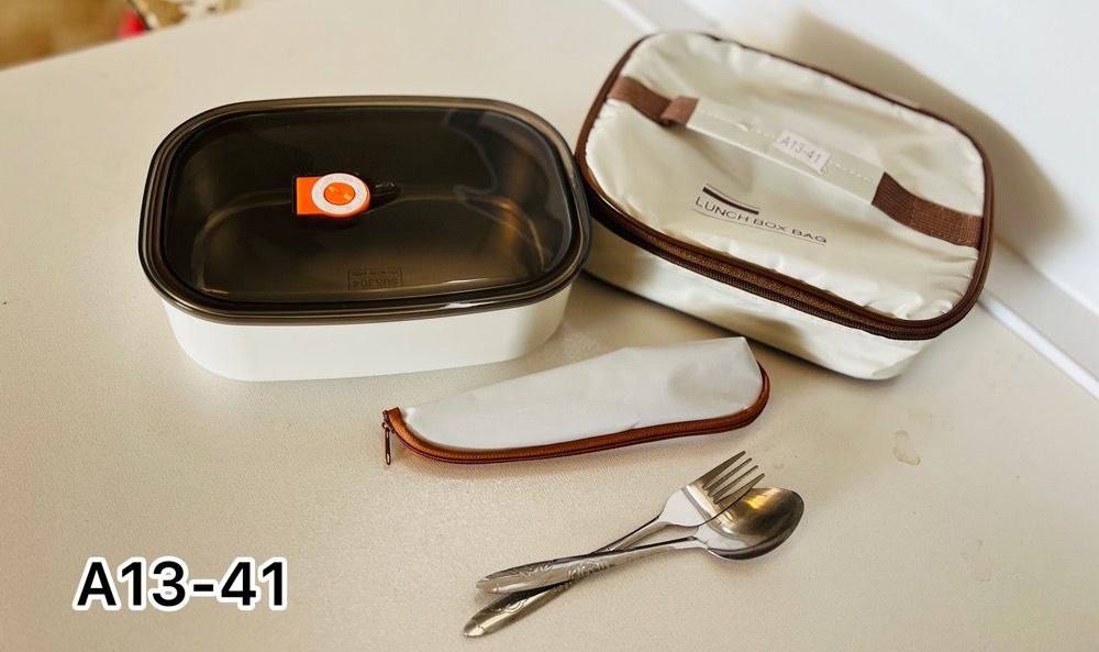 ظرف غذا واشر دار دارای قاشق و چنگال کاور دارA13-41